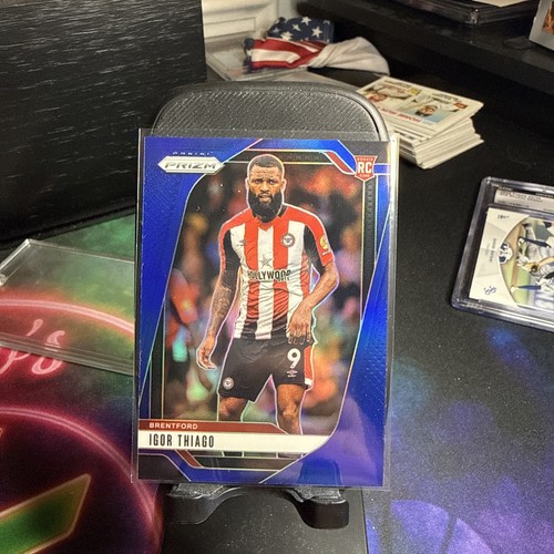 Igor Thiago 2024 Panini Prizm Premier League Azul /299