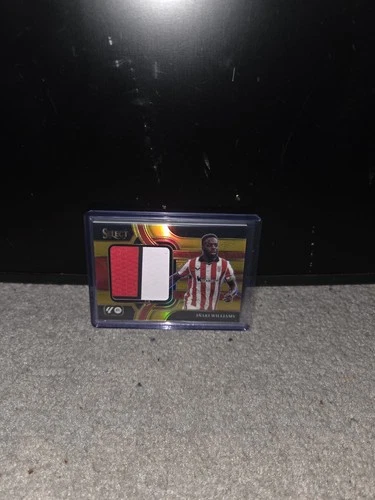 Inaki Williams 2025 Panini Select Gold Prizm /10