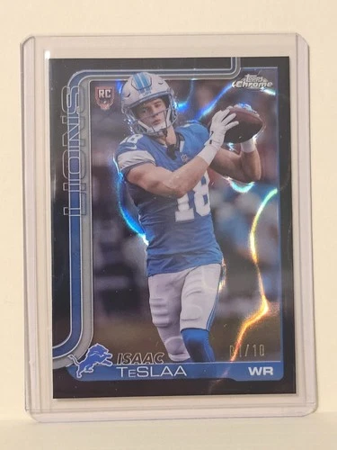 Isaac TeSlaa 2025 Topps Cromo Fútbol Negro Lava Refractor /10