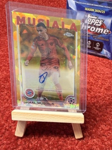 Jamal Musiala Topps Chrome Sapphire Gold 42/50
