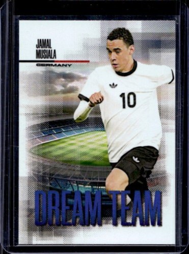 Jamal Musiala 2025 Panini Futera Fans Selection Sapphire /8