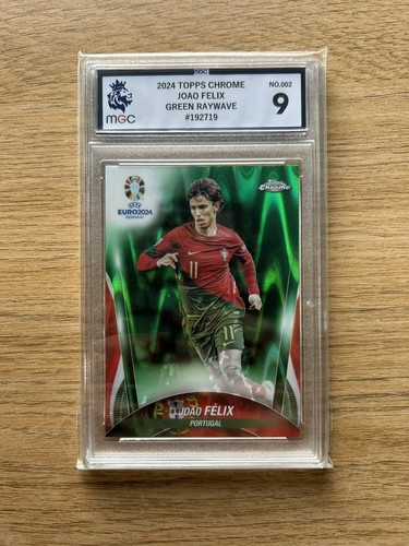 Joao Felix 2024 Topps Chrome Green RayWave Refractor