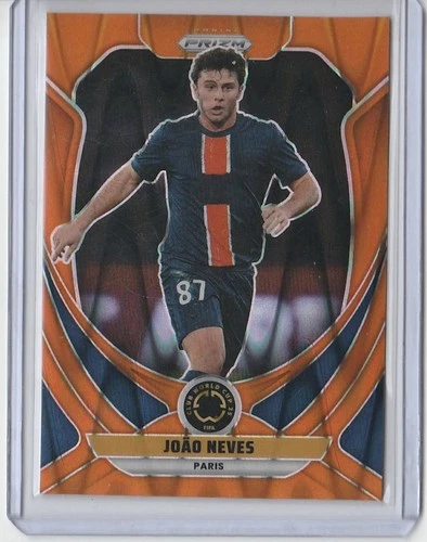 Joao Neves 2025 Panini Prizm Copa Mundial de Clubes FIFA Naranja Sísmico /199