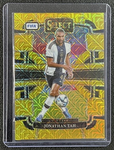 Jonathan Tah 2023 Panini Select Gold Mojo Prizm /10