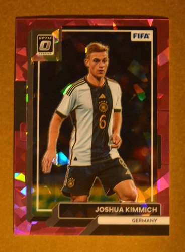 Joshua Kimmich 2022 Panini Donruss Optic Prizm /25