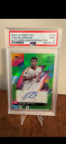 Jude Bellingham 2023 Panini Prizm Neon Refractor /99