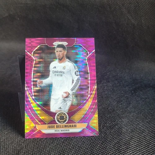 Jude Bellingham 2025 Panini Prizm Pulsar Púrpura /75
