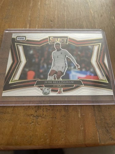 Jude Bellingham 2024 Panini Select FIFA Silver Prizm