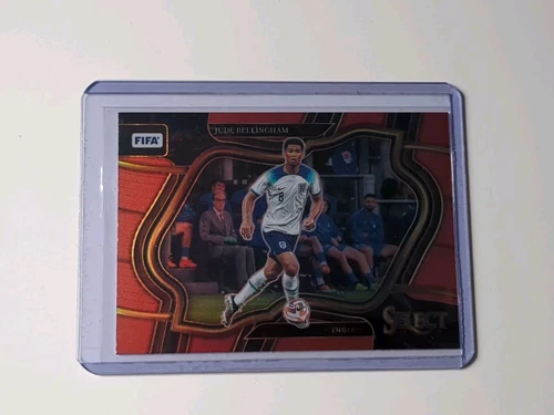 Jude Bellingham 2022 Panini Select Red Prizm
