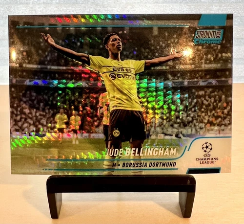 Jude Bellingham 2022 Panini Stadium Club Blue Prism