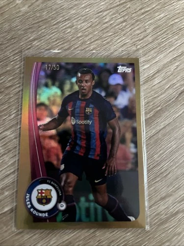 Jules Kounde 2022 Topps FC Barcelona Team Fan Set Team Fan Set Parallel /75