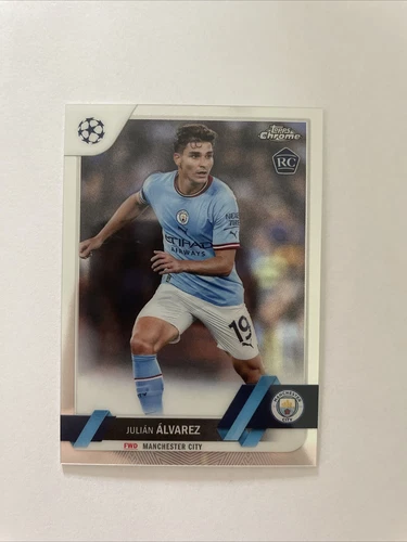 Julian Alvarez 2022 Topps Chrome