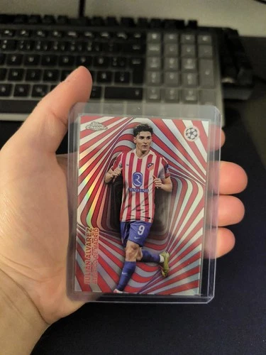 Julian Alvarez 2026 Topps Chrome
