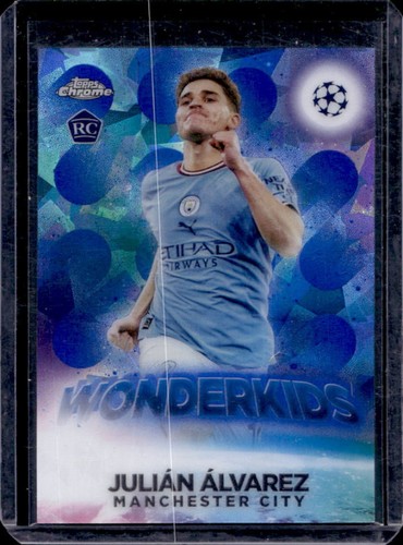 Julian Alvarez 2022 Topps Chrome Sapphire /# (Sapphire parallel)
