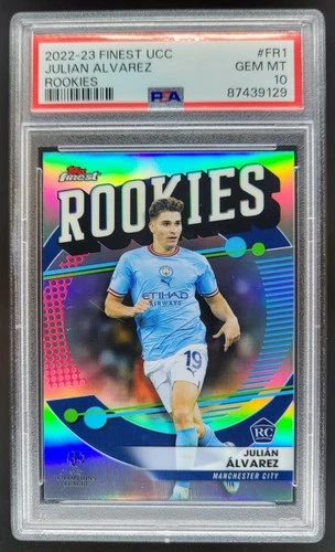 Julian Alvarez 2022 Topps Finest