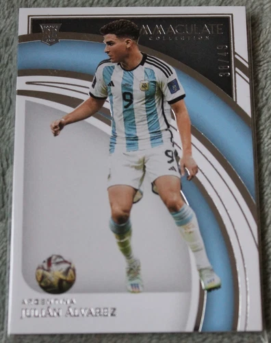 Julian Alvarez 2022 Panini Immaculate /49