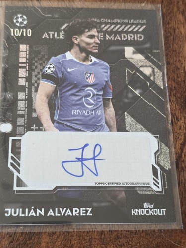 Julian Alvarez 2025 Topps Knockout /10
