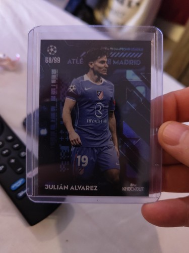 Julian Alvarez 2025 Topps Knockout /99