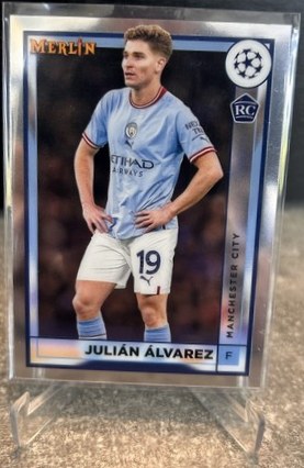 Julian Alvarez 2022 Topps Merlin Chrome