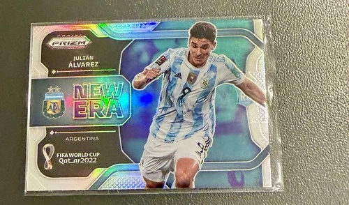 Julian Alvarez 2022 Panini Prizm World Cup Silver Prizm