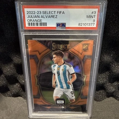 Julian Alvarez 2023 Panini Select /60