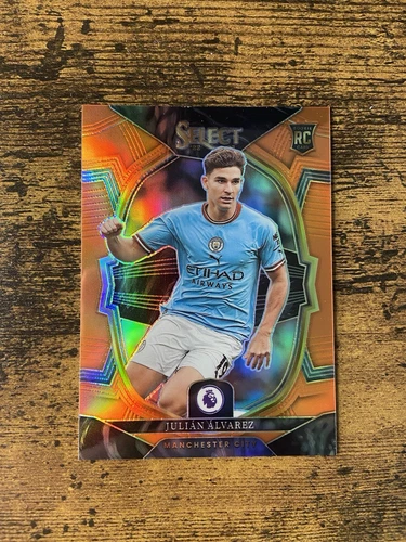 Julian Alvarez 2023 Panini Select Orange Prizm /99