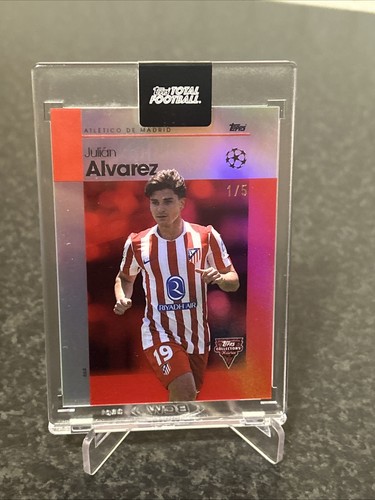 Julian Alvarez 2025 Topps Total Red /5