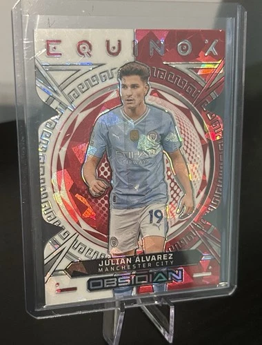 Julián Álvarez 2024 Panini Obsidian Red Crystal Equinox /30