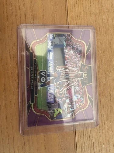 Julián Álvarez 2025 Panini Select 48/125