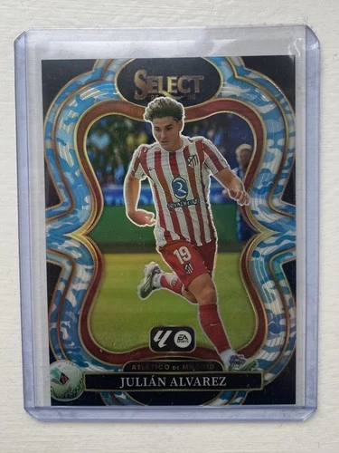Julián Álvarez 2025 Panini Select Hiver Camouflage Prizm /30