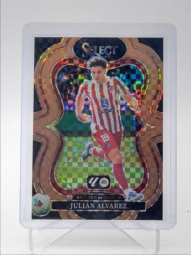 Julián Álvarez 2025 Panini Select La Liga Bronce Checker /99