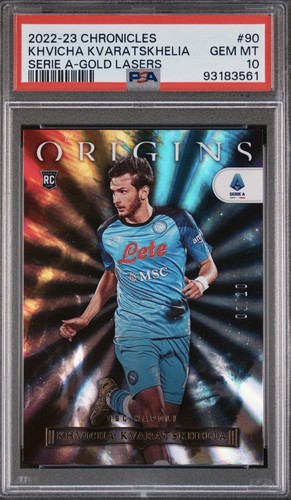 Khvicha Kvaratskhelia 2022 Panini Crónicas Serie A Láser Dorado /10