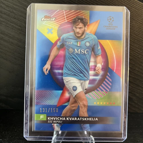 Khvicha Kvaratskhelia 2024 Topps Finest UEFA Clubes Competiciones Azul /150