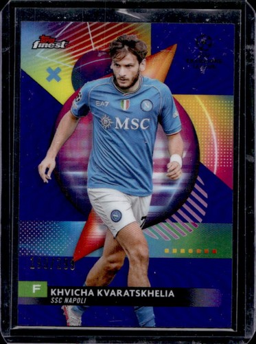 Khvicha Kvaratskhelia 2023 Topps Finest UEFA Viola /299