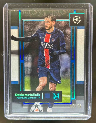 Khvicha Kvaratskhelia 2024 Topps Museum UEFA Zaffiro /75