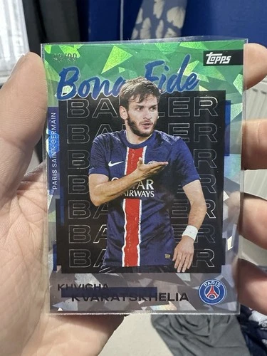 Khvicha Kvaratskhelia 2025 Topps PSG Team Set Green 48/99