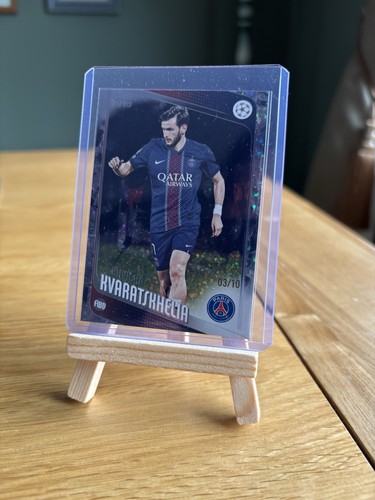Khvicha Kvaratskhelia 2025 Topps UEFA Flagship /10