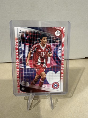 Kim Min Jae 2025 Topps Competiciones de Clubes UEFA