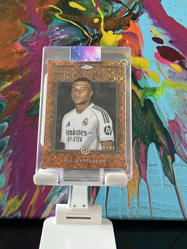 Kylian Mbappé 2025 Topps Cromo Gold Refractor /25