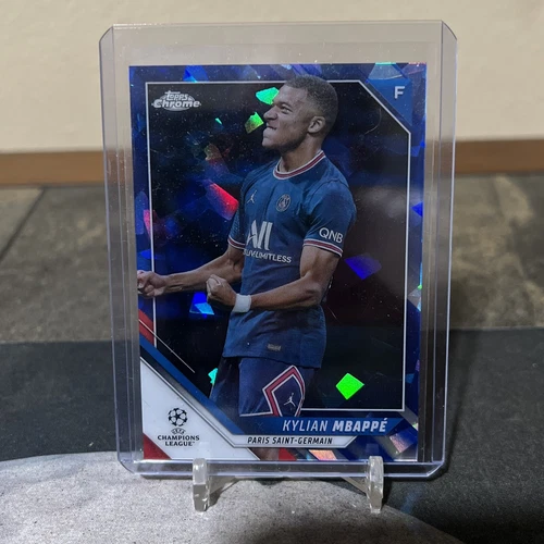 Kylian Mbappé 2021 Topps Cromo UCL Sapphire Edition