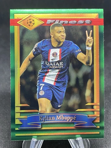 Kylian Mbappé 2022 Topps Finest 50