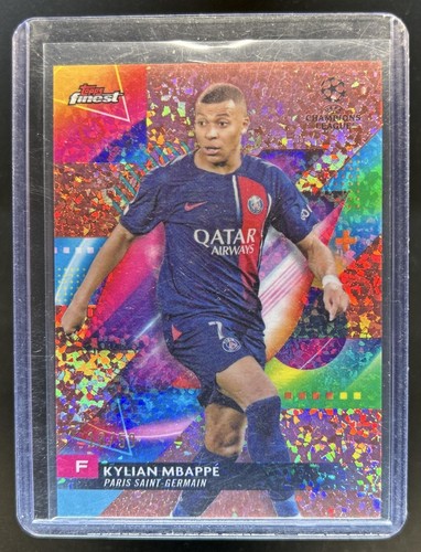Kylian Mbappé 2023 Topps Finest Gold /50