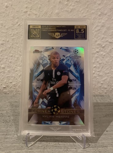 Kylian Mbappé 2018 Topps Finest UCL