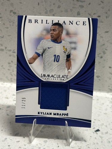 Kylian Mbappé 2024 Panini Immaculate Collection Sapphire /25