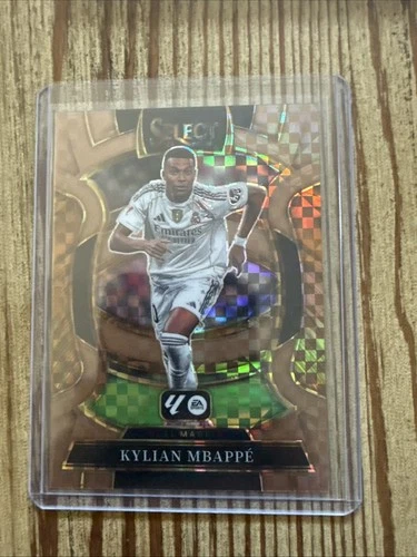 Kylian Mbappé 2025 Panini La Liga Select Copper /99