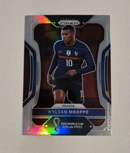 Kylian Mbappé 2022 Panini Prizm Silver