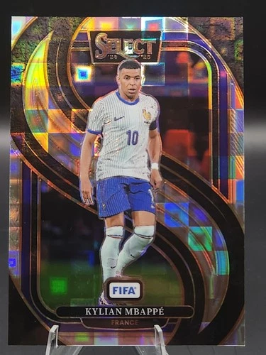 Kylian Mbappé 2024 Panini Select Pandora Prizm
