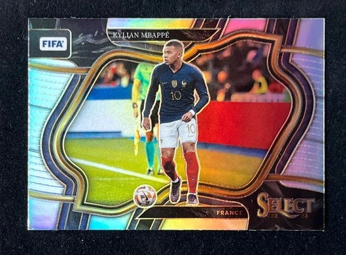 Kylian Mbappé 2022 Panini Select Silver Prizm #217