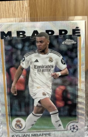 Kylian Mbappe 2024 Topps Chrome Magenta Refractor /75