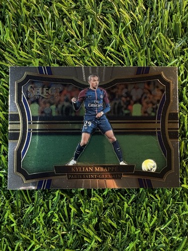 Kylian Mbappe 2017 Panini Select